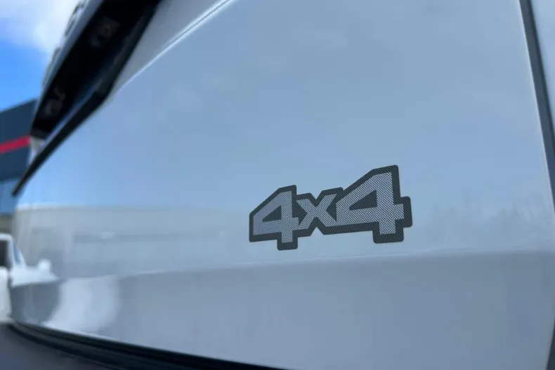Dacia Duster din 2025 cu 12 km - oferta DAC219851 - foto 3