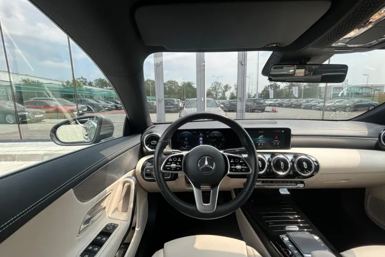 Mercedes-Benz CLA 180 (Clasa CLA) din 2020 cu 66.011 km - oferta MER219853 - foto 2
