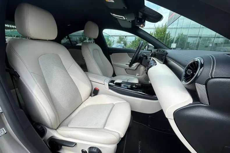 Mercedes-Benz CLA 180 (Clasa CLA) din 2020 cu 66.011 km - oferta MER219853 - foto 6