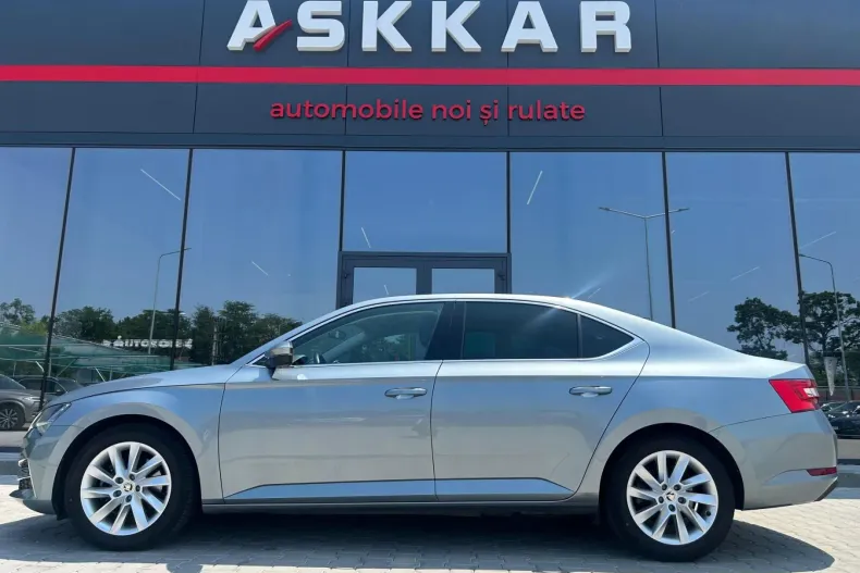 Skoda Superb din 2020 cu 58.113 km - oferta SKO219854 - foto 23