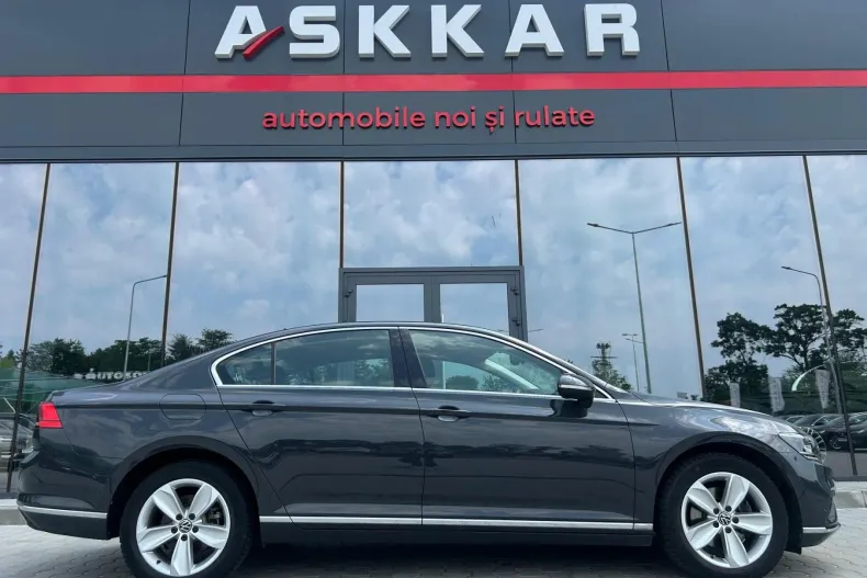 Volkswagen Passat din 2020 cu 44.073 km - oferta VOL219856 - foto 4