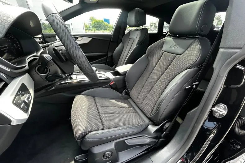 Audi A5 Sportback din 2023 cu 26 km - oferta AUD219858 - foto 6