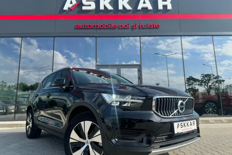 Volvo XC40 din 2022 cu 25.649 km - oferta VOL219861 - foto 2