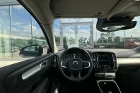 Volvo XC40 din 2022 cu 25.649 km - oferta VOL219861 - foto 4