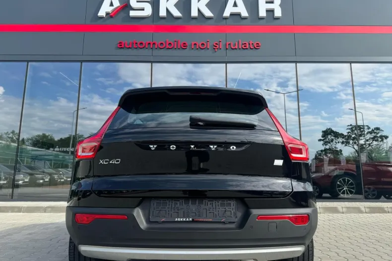 Volvo XC40 din 2022 cu 25.649 km - oferta VOL219861 - foto 10