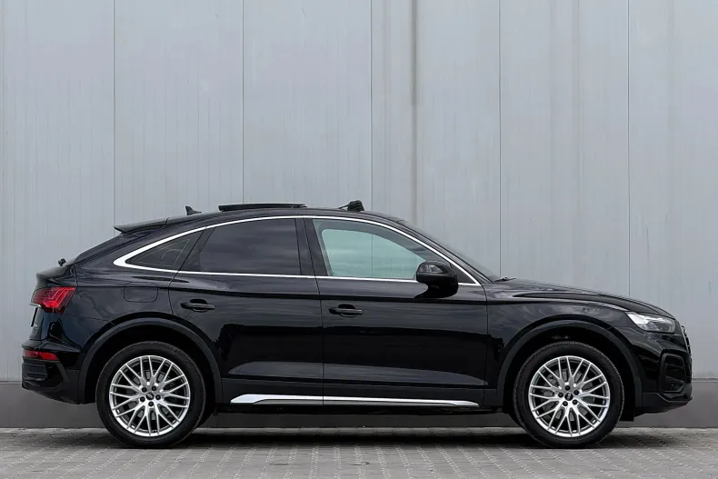 Audi Q5 din 2023 cu 157.700 km - oferta AUD219868 - foto 9