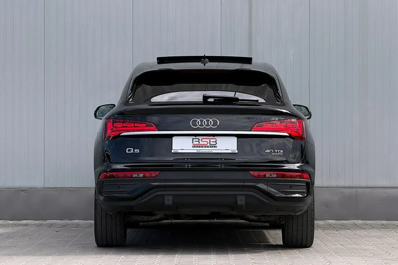 Audi Q5 din 2023 cu 157.700 km - oferta AUD219868 - foto 10