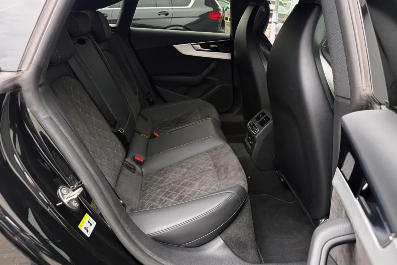 Audi A5 Sportback din 2021 cu 154.400 km - oferta AUD219870 - foto 36