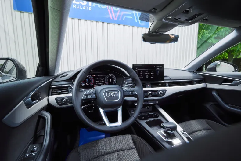 Audi A4 Limuzina din 2022 cu 127.151 km - oferta AUD219872 - foto 5
