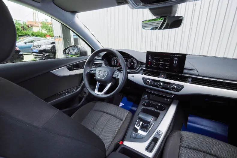 Audi A4 Limuzina din 2022 cu 127.151 km - oferta AUD219872 - foto 6