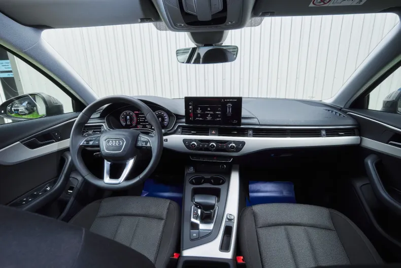 Audi A4 Limuzina din 2022 cu 127.151 km - oferta AUD219872 - foto 7