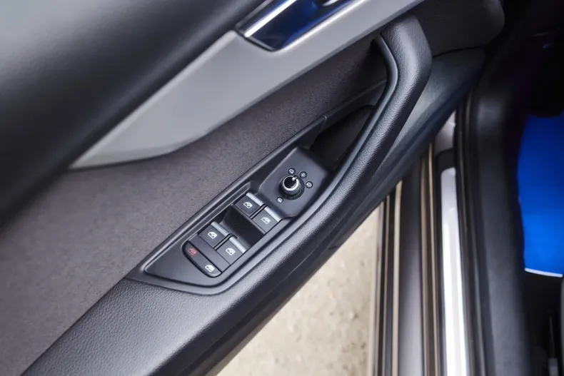 Audi A4 Limuzina din 2022 cu 127.151 km - oferta AUD219872 - foto 20
