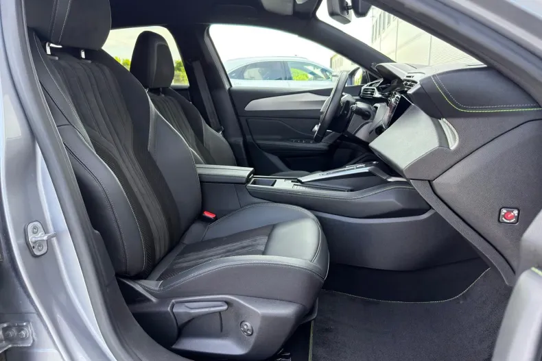 Peugeot 308 din 2022 cu 66.185 km - oferta PEU219880 - foto 12