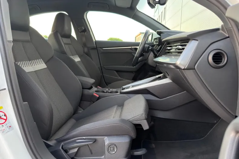 Audi A3 Limuzina din 2023 cu 110.192 km - oferta AUD219883 - foto 11