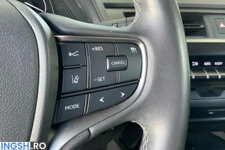 Lexus UX din 2021 cu 100.253 km - oferta LEX219893 - foto 32