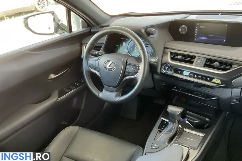 Lexus UX din 2021 cu 100.253 km - oferta LEX219893 - foto 40