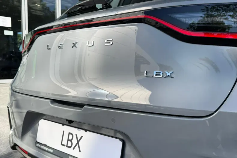 Lexus LBX din 2026 cu 3 km - oferta LEX219897 - foto 7