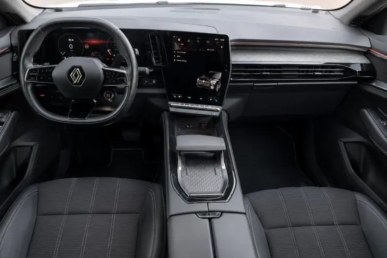 Renault Austral din 2023 cu 46.992 km - oferta REN219938 - foto 6