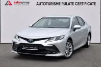 Toyota Camry din 2022 cu 44.929 km - oferta TOY219940 - foto 1