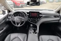 Toyota Camry din 2022 cu 44.929 km - oferta TOY219940 - foto 3