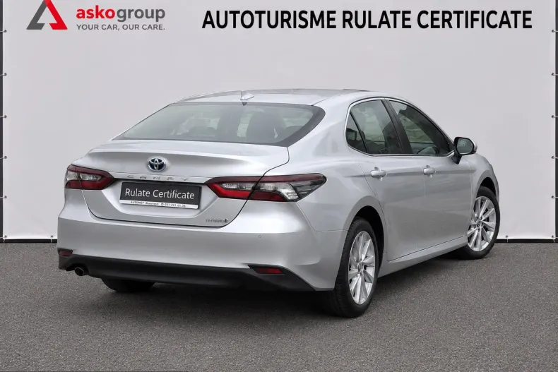 Toyota Camry din 2022 cu 44.929 km - oferta TOY219940 - foto 8