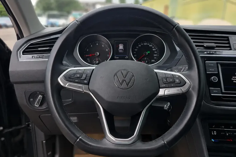 Volkswagen Tiguan din 2021 cu 59.957 km - oferta VOL219941 - foto 11