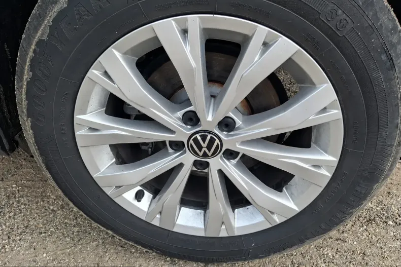 Volkswagen Tiguan din 2021 cu 59.957 km - oferta VOL219941 - foto 16