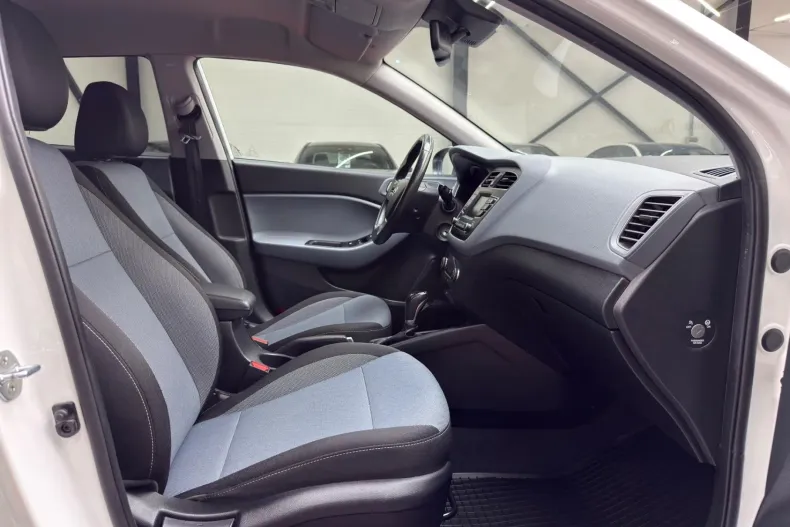 Hyundai i20 din 2020 cu 137.284 km - oferta HYU219945 - foto 5