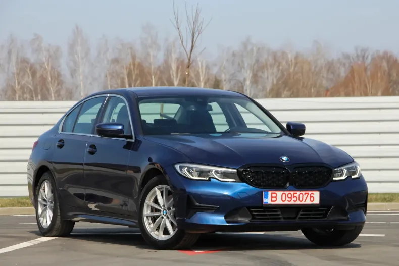 BMW 320i (Seria 3) din 2020 cu 154.000 km - oferta BMW219948 - foto 23