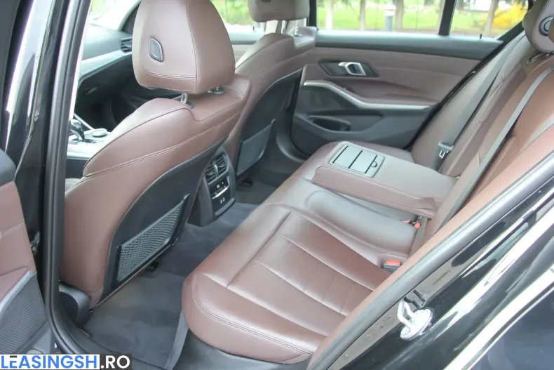 BMW 330e (Seria 3) din 2020 cu 162.500 km - oferta BMW219949 - foto 9