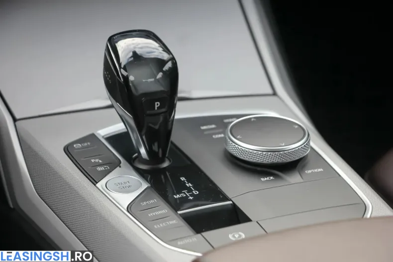 BMW 330e (Seria 3) din 2020 cu 162.500 km - oferta BMW219949 - foto 10