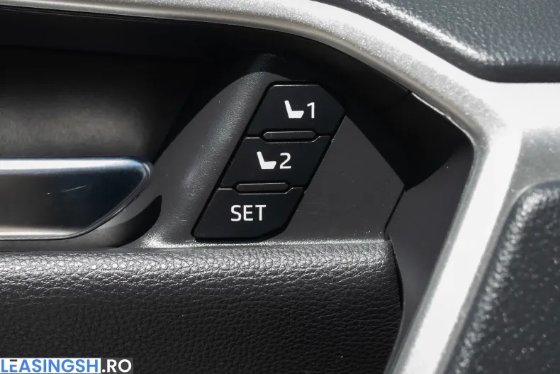 Toyota RAV4 din 2020 cu 127.951 km - oferta TOY219954 - foto 20