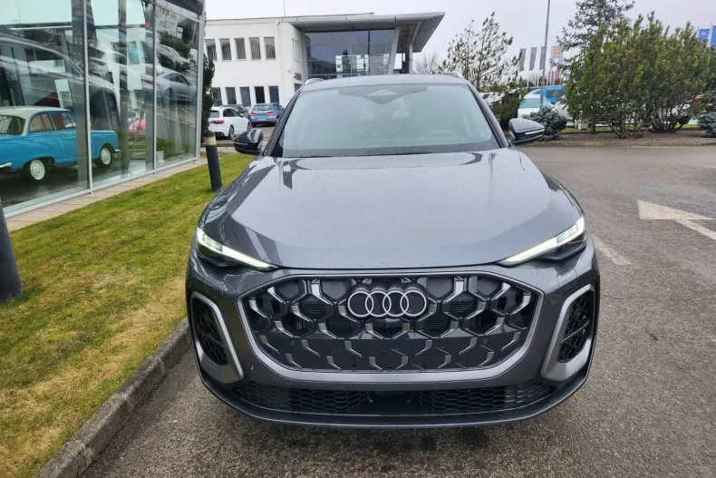 Audi Q5 din 2025 cu 1 km - oferta AUD219966 - foto 1