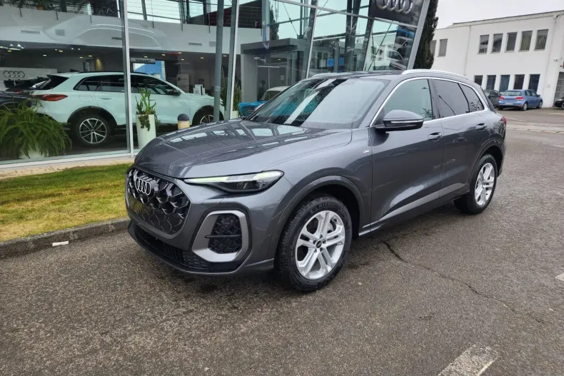 Audi Q5 din 2025 cu 1 km - oferta AUD219966 - foto 2