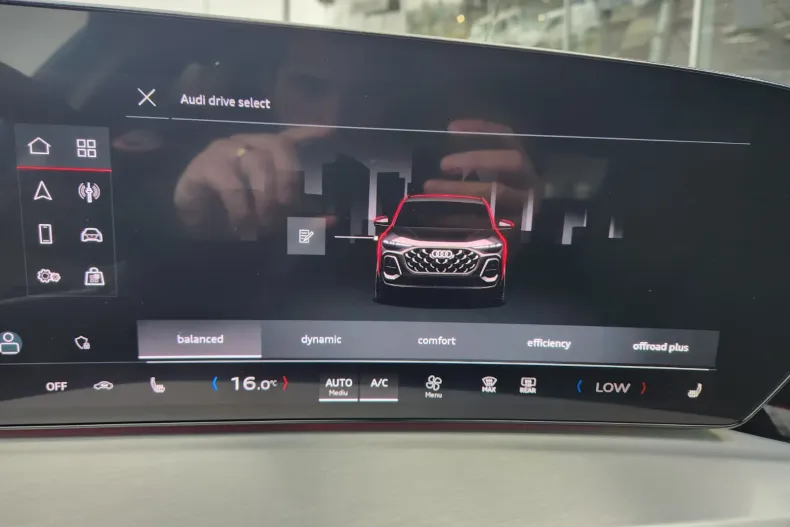 Audi Q5 din 2025 cu 1 km - oferta AUD219966 - foto 17