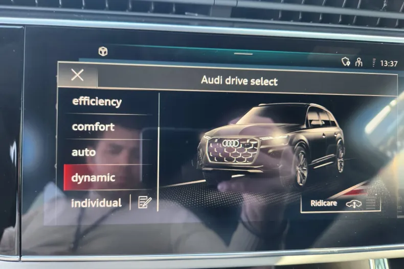 Audi Q7 din 2026 cu 1 km - oferta AUD219967 - foto 32