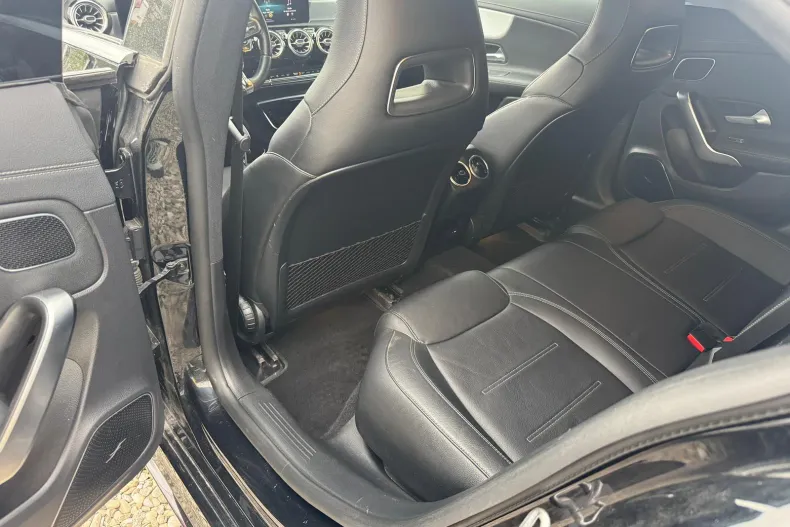 Mercedes-Benz CLA 35 AMG (Clasa CLA) din 2020 cu 50.000 km - oferta MER219972 - foto 6