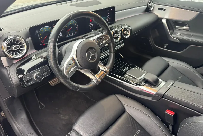 Mercedes-Benz CLA 35 AMG (Clasa CLA) din 2020 cu 50.000 km - oferta MER219972 - foto 8