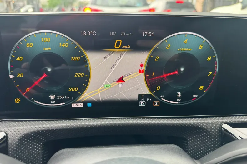Mercedes-Benz CLA 35 AMG (Clasa CLA) din 2020 cu 50.000 km - oferta MER219972 - foto 14