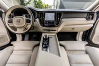 Volvo XC60 din 2021 cu 98.000 km - oferta VOL219975 - foto 16