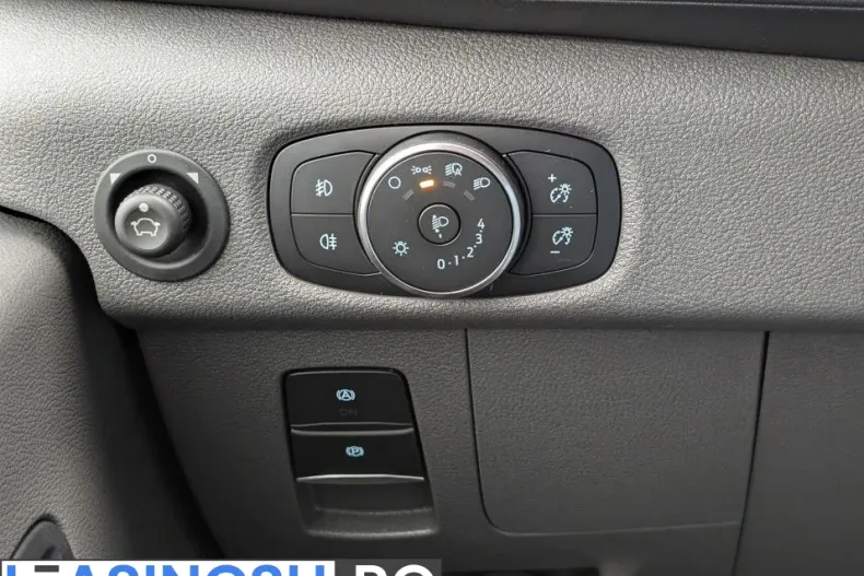 Ford Transit din 2025 cu 1 km - oferta FOR219987 - foto 19