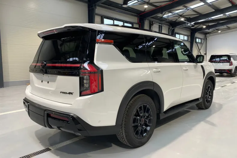 Nissan Armada din 2026 cu 20 km - oferta NIS219989 - foto 6