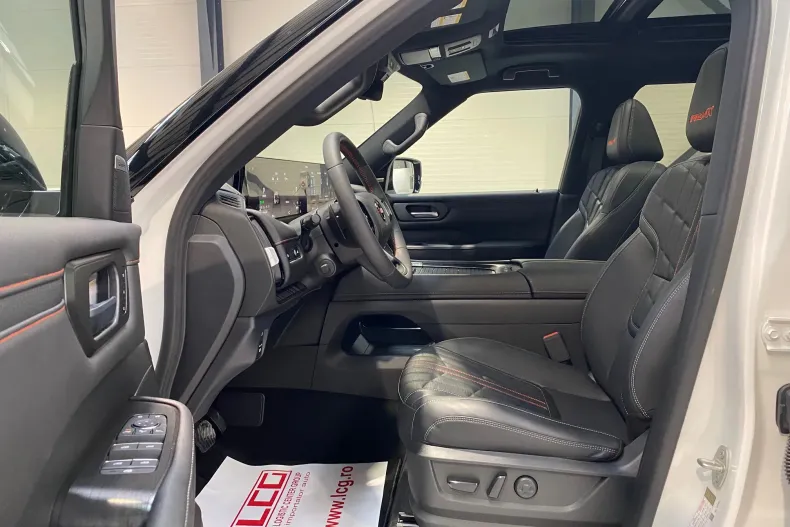 Nissan Armada din 2026 cu 20 km - oferta NIS219989 - foto 11