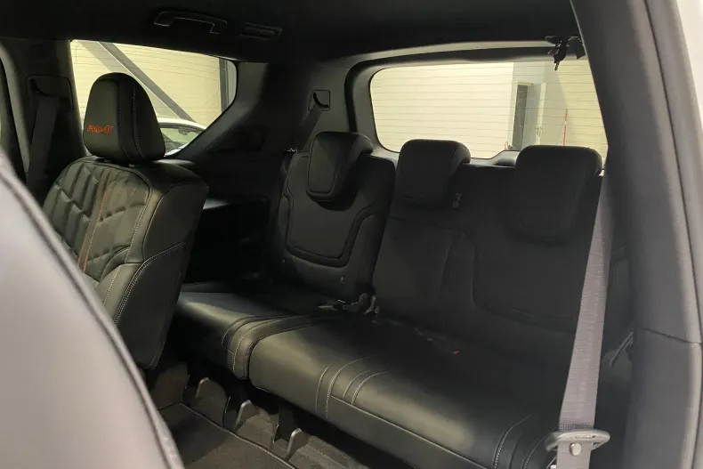 Nissan Armada din 2026 cu 20 km - oferta NIS219989 - foto 23