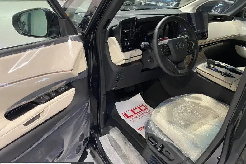 Lexus LM din 2024 cu 10 km - oferta LEX219992 - foto 9