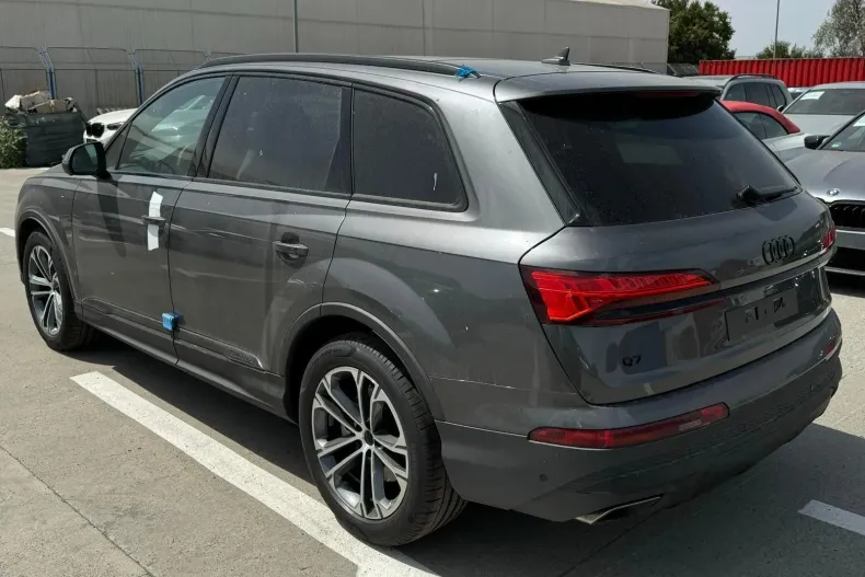 Audi Q7 din 2024 cu 10 km - oferta AUD219994 - foto 3