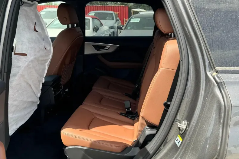 Audi Q7 din 2024 cu 10 km - oferta AUD219994 - foto 13
