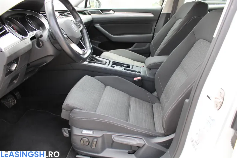 Volkswagen Passat din 2022 cu 59.986 km - oferta VOL220000 - foto 10