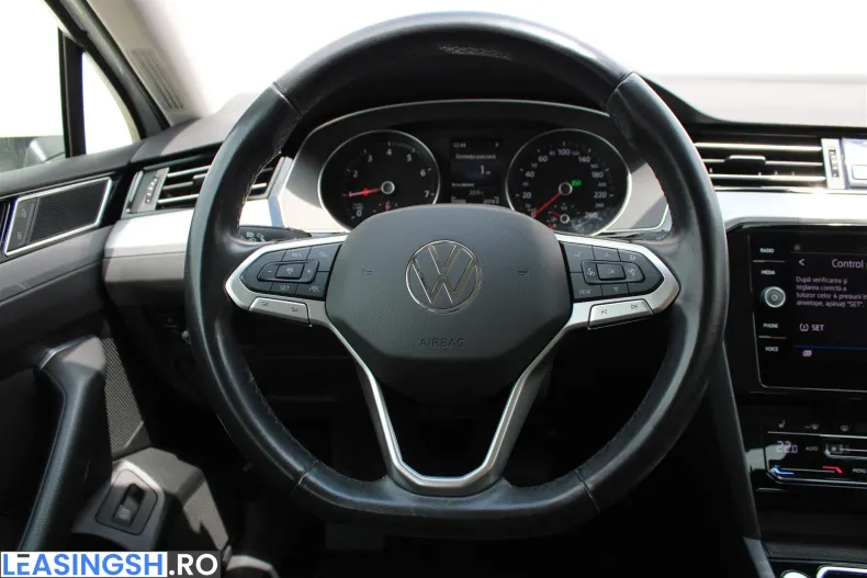 Volkswagen Passat din 2022 cu 59.986 km - oferta VOL220000 - foto 16