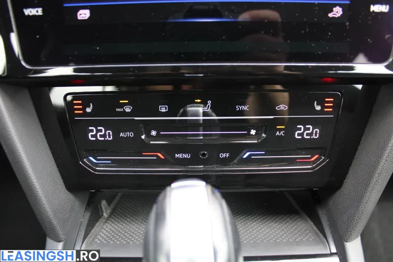 Volkswagen Passat din 2022 cu 59.986 km - oferta VOL220000 - foto 19